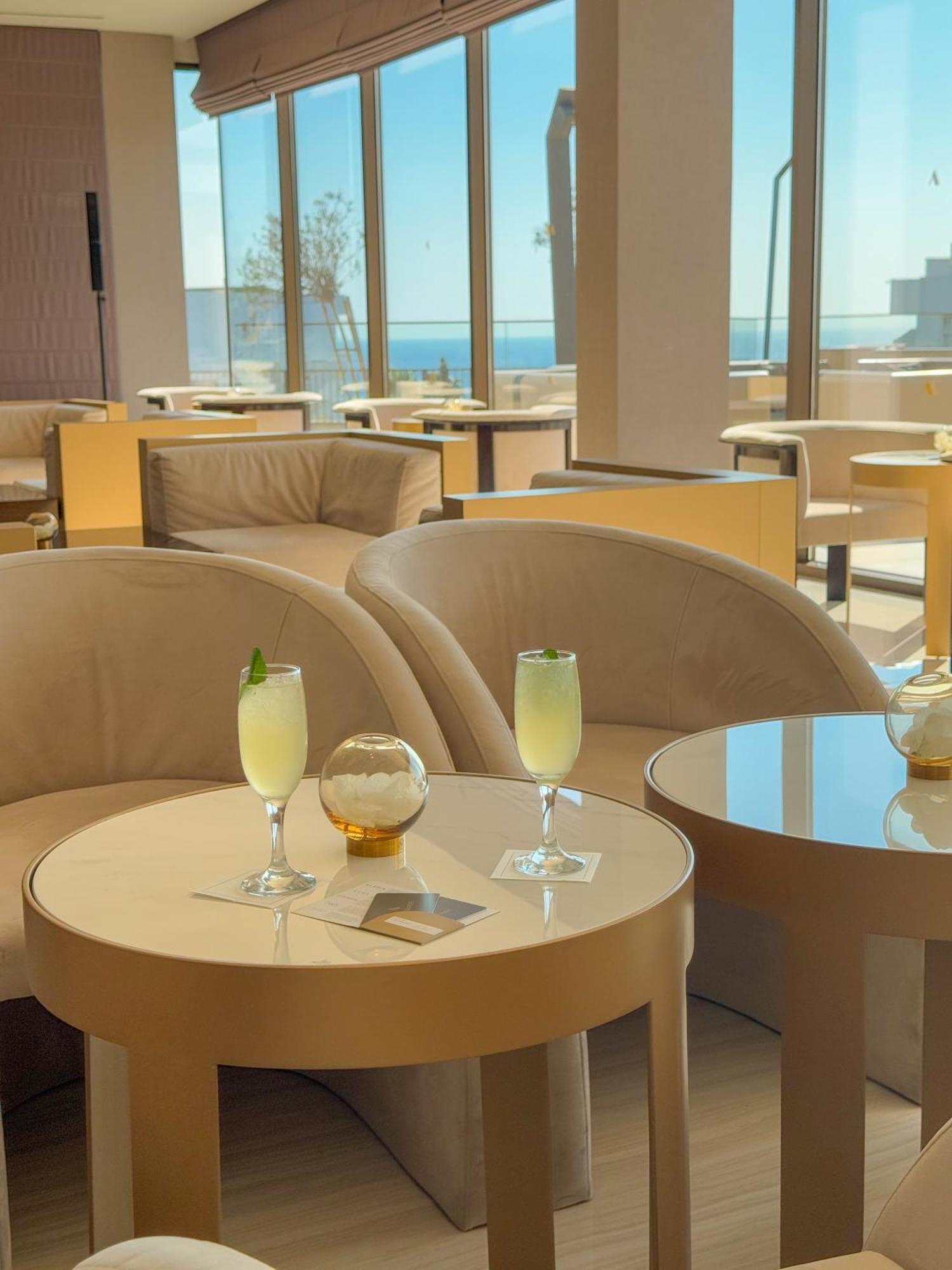 Amarande (Adults Only) Hotel Ayia Napa Luaran gambar The lounge at the airport